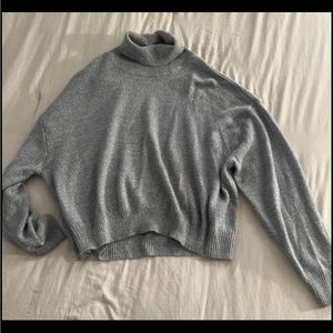 H&M sweater